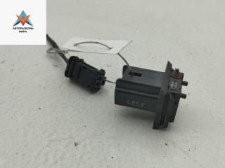 кнопка открытия багажника Citroen C5 1 поколение [рестайлинг] 2005, 2.0 л., дизель, АКПП, серый, хетчбэк 5 дв.