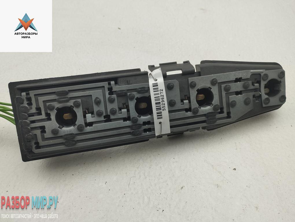 панель заднего левого фонаря Citroen Jumpy 1 поколение 2005, 2.0 л., дизель, МКПП, белый, фургон - фото №1