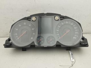 приборная панель Volkswagen Passat B6 2006, 1.6 л., бензин, АКПП, чёрный, универсал