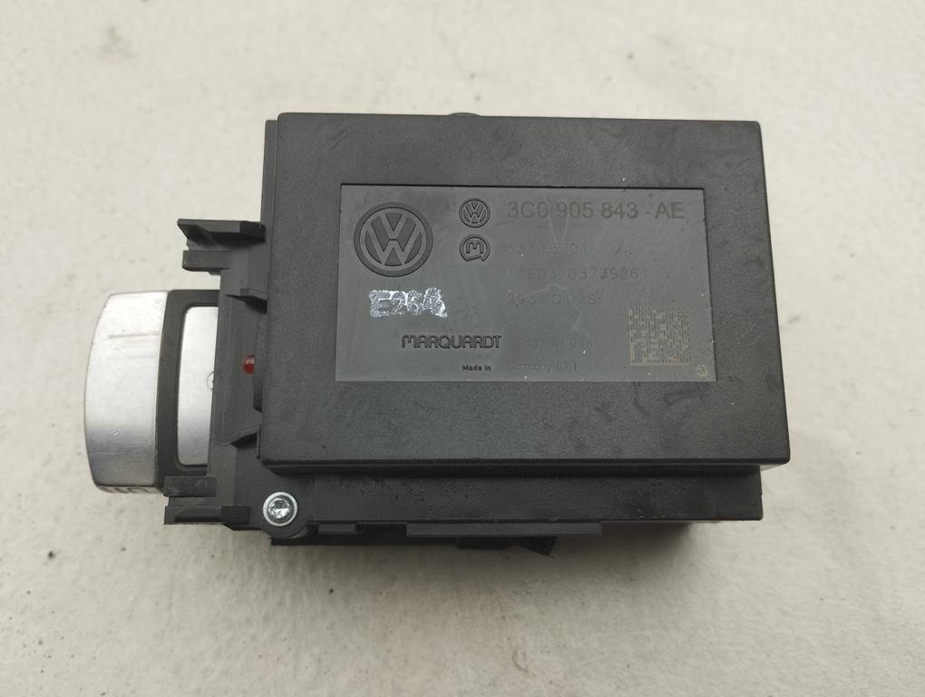замок зажигания Volkswagen Passat B7 2013, 2.0 л., дизель, АКПП, серый, универсал, 3C0905843AE - фото №1