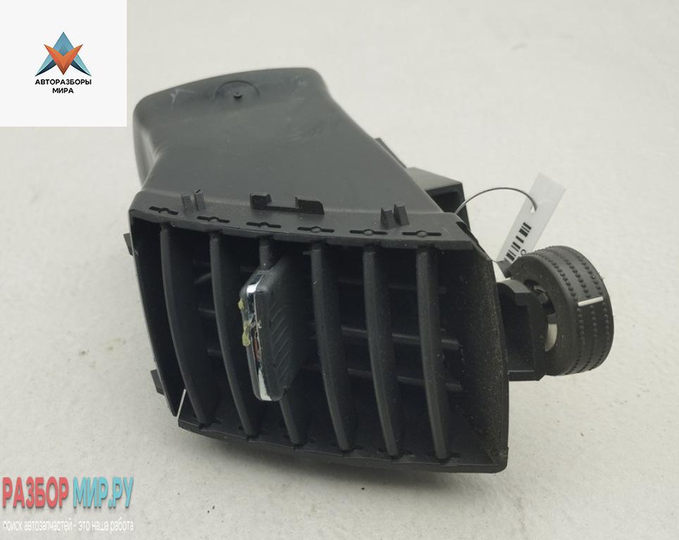 дефлектор обдува салона Opel Zafira 2 поколение (B) 2006, 1.9 л., дизель, МКПП, серый, минивэн, 13144402 - фото №1