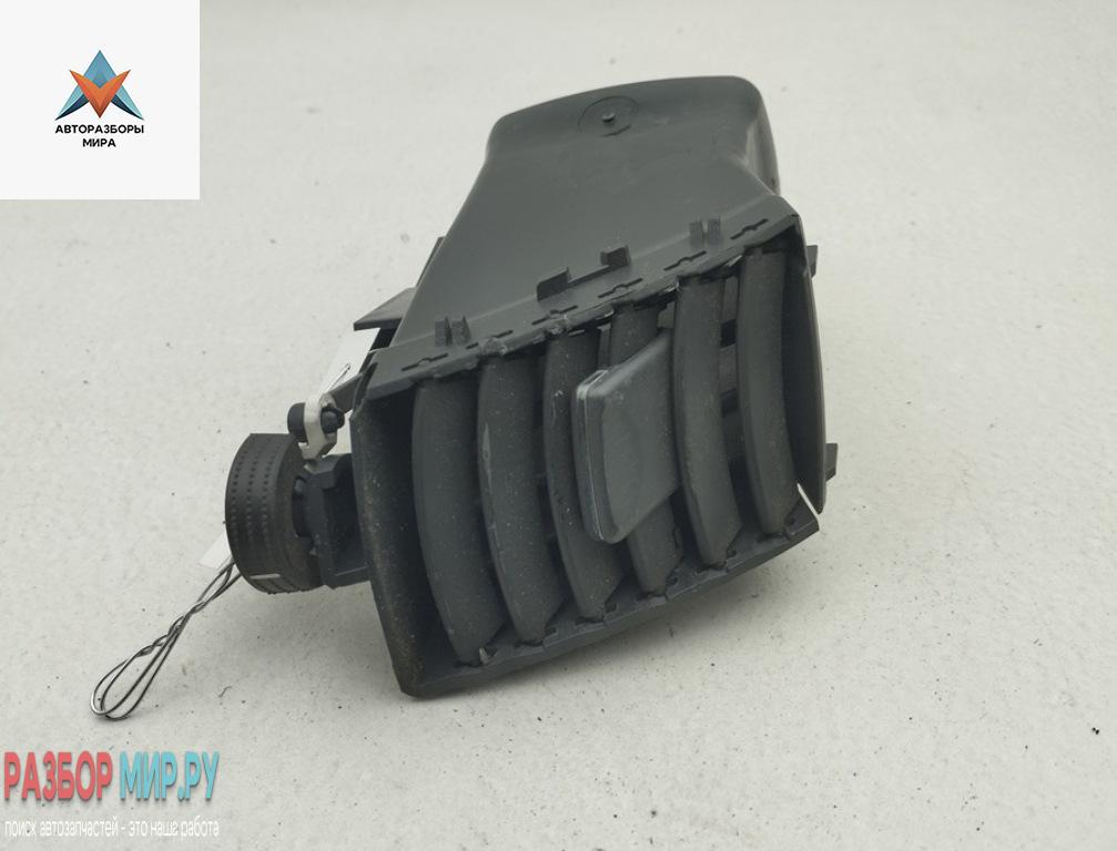 дефлектор обдува салона Opel Zafira 2 поколение (B) 2006, 1.9 л., дизель, МКПП, серый, минивэн, 13144401 - фото №1