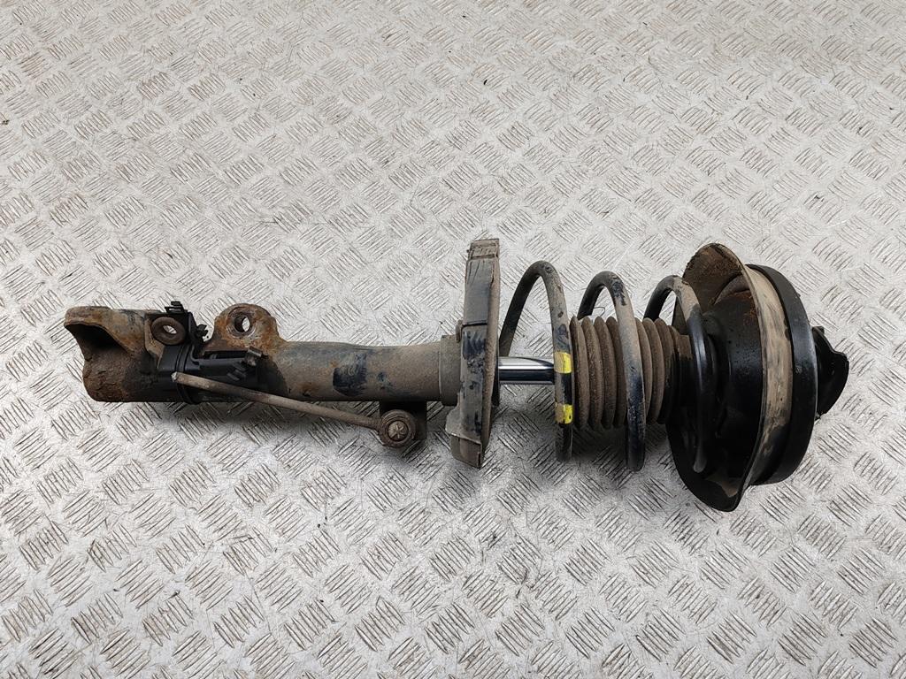 стойка передняя Mercedes-Benz C-Класс W203/S203/CL203 2002, 2.2 л., дизель, АКПП, серый, седан - фото №1