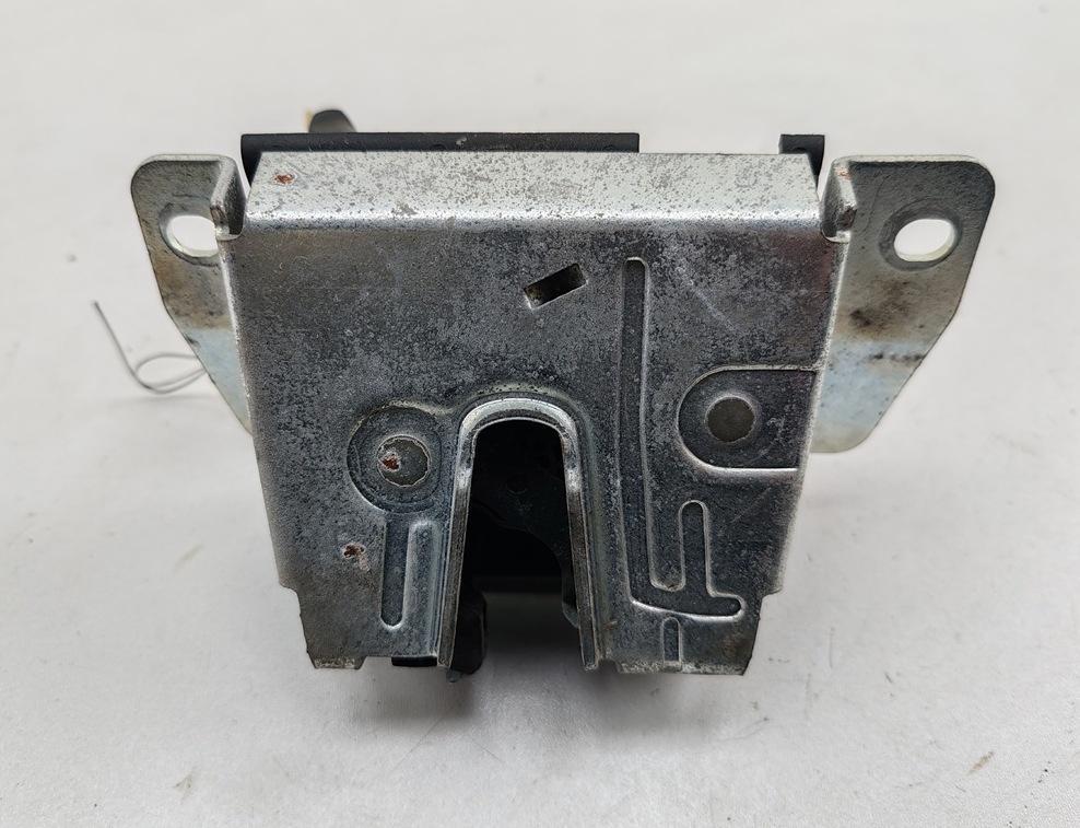 замок багажника Mercedes-Benz M-Class ML W163 2002, внедорожник 5 дв., 1637400235