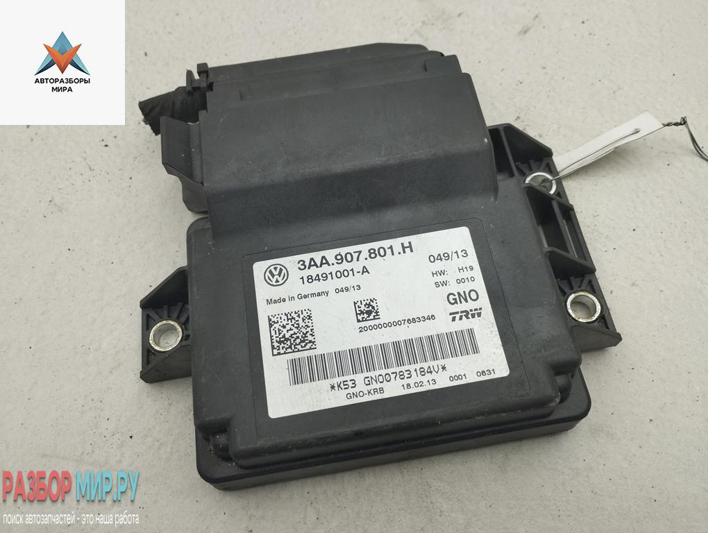 блок управления ручником Volkswagen Passat B7 2013, 2.0 л., дизель, АКПП, серый, универсал, 3AA907801H - фото №1