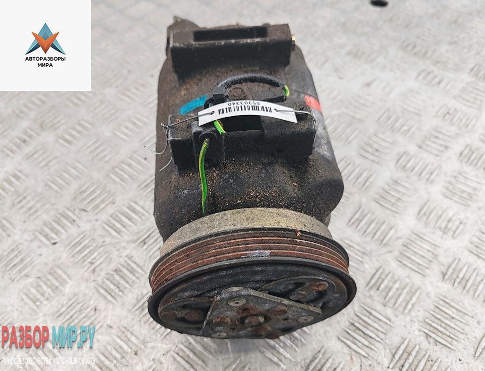 компрессор кондиционера Volkswagen Passat B5 1997, 1.8 л., бензин, 8D0260805D - фото №1