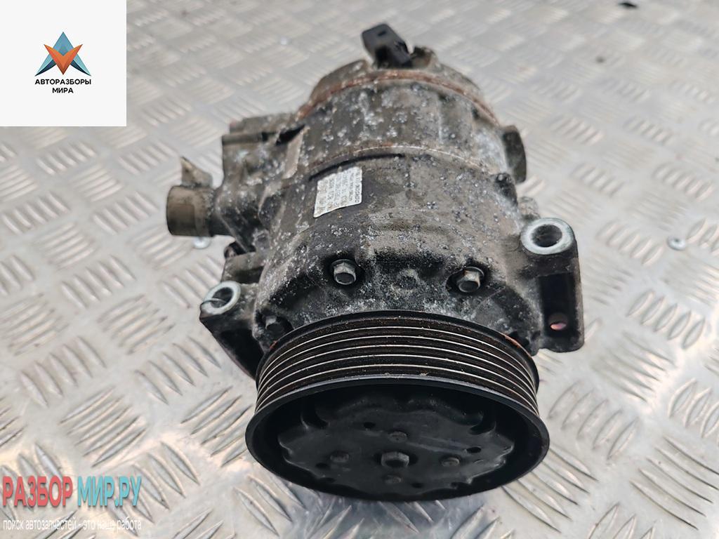 компрессор кондиционера Volkswagen Golf 5 поколение 2004, 1.4 л., бензин, 1K0820803F - фото №1