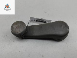 ручка стеклоподъемника Volkswagen Transporter T4 1997, 1.9 л., дизель, МКПП, белый, микроавтобус, 1H0837581D