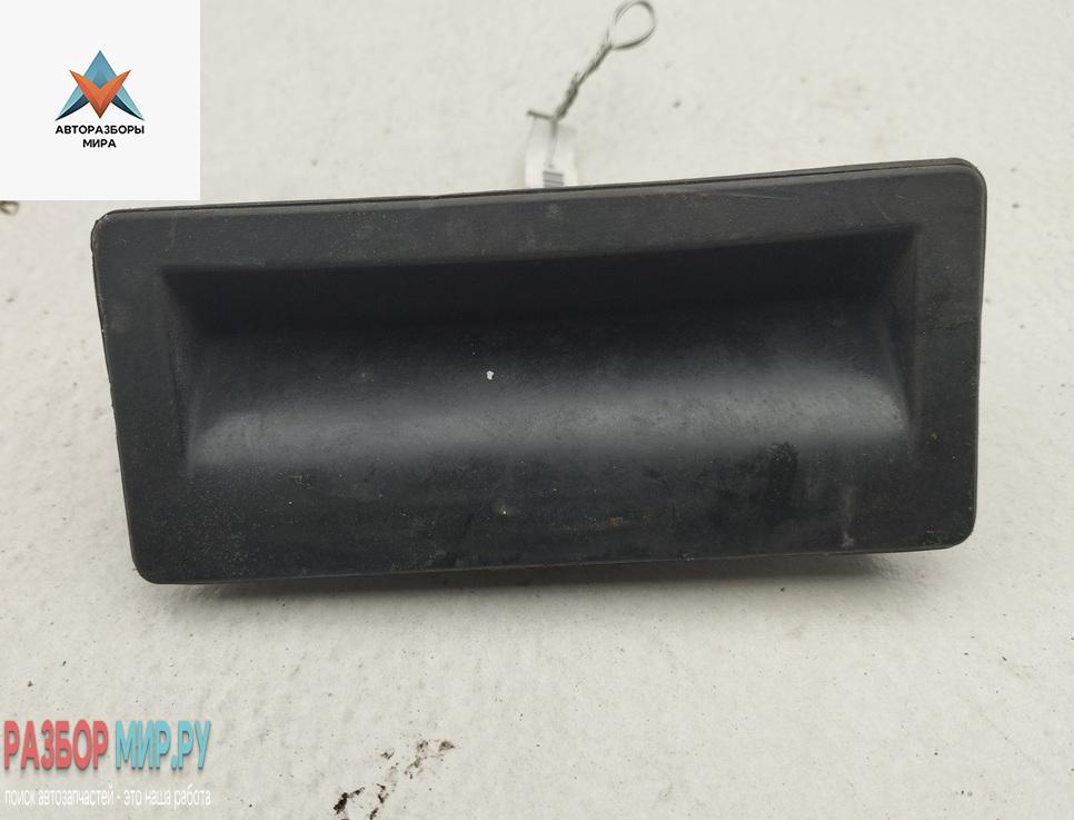 ручка крышки багажника Volkswagen Passat B6 2009, чёрный, универсал, 5N0827566 - фото №1