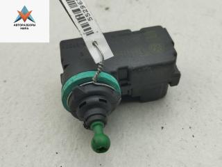 корректор фар Volkswagen Golf 4 поколение 1999, 1.6 л., бензин, МКПП, серый, универсал, 3J0941295F