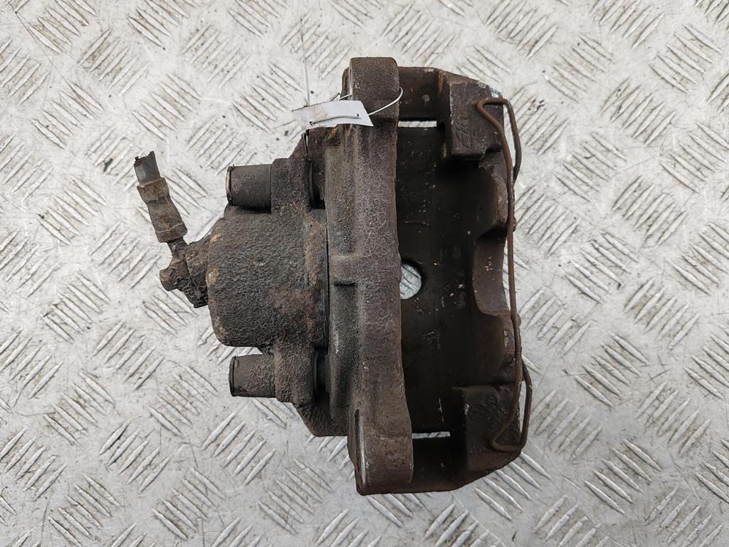 суппорт передний правый Volkswagen Passat B6 2006, 2.0 л., бензин, МКПП, синий, универсал