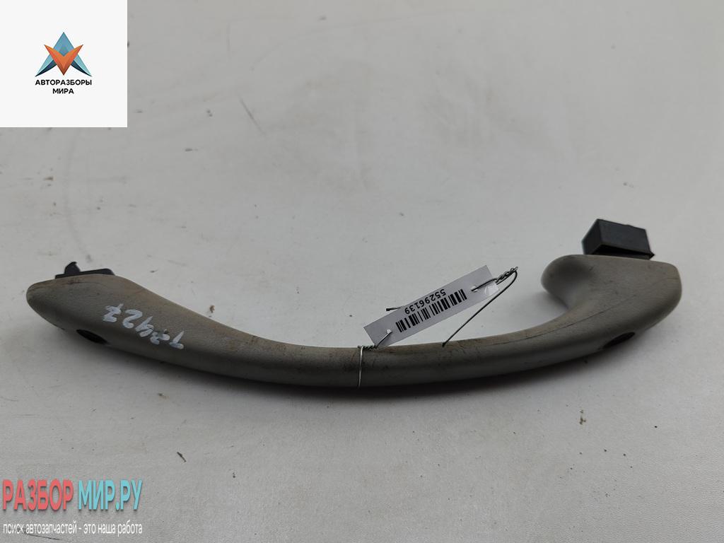 ручка внутренняя потолочная Mercedes-Benz Vito 1996, 2.3 л., бензин, МКПП, чёрный, микроавтобус - фото №1