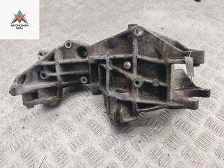 кронштейн генератора Volkswagen Passat B5 1997, 1.8 л., бензин, МКПП, серый, универсал, 058145523D