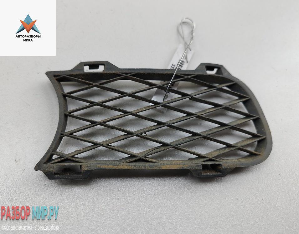 заглушка (решетка) в бампер Volkswagen Touareg 1 поколение 2006, 3.0 л., дизель, АКПП, серый, внедорожник 5 дв., 7L6853663A - фото №1