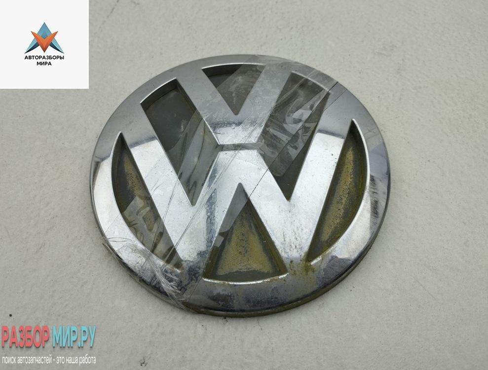 эмблема Volkswagen Touareg 1 поколение 2006, 3.0 л., дизель, АКПП, серый, внедорожник 5 дв., 7L6853630A - фото №1