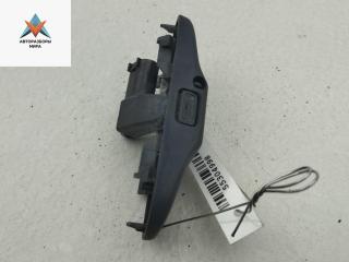 форсунка омывателя лобового стекла Volkswagen Passat B6 2006, 2.0 л., дизель, МКПП, чёрный, универсал, 5M0955986