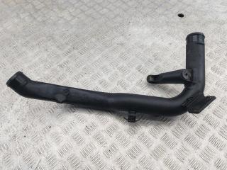 патрубок интеркулера Volkswagen Passat B5 2000, 1.9 л., дизель, МКПП, синий, универсал, 8D0145840L