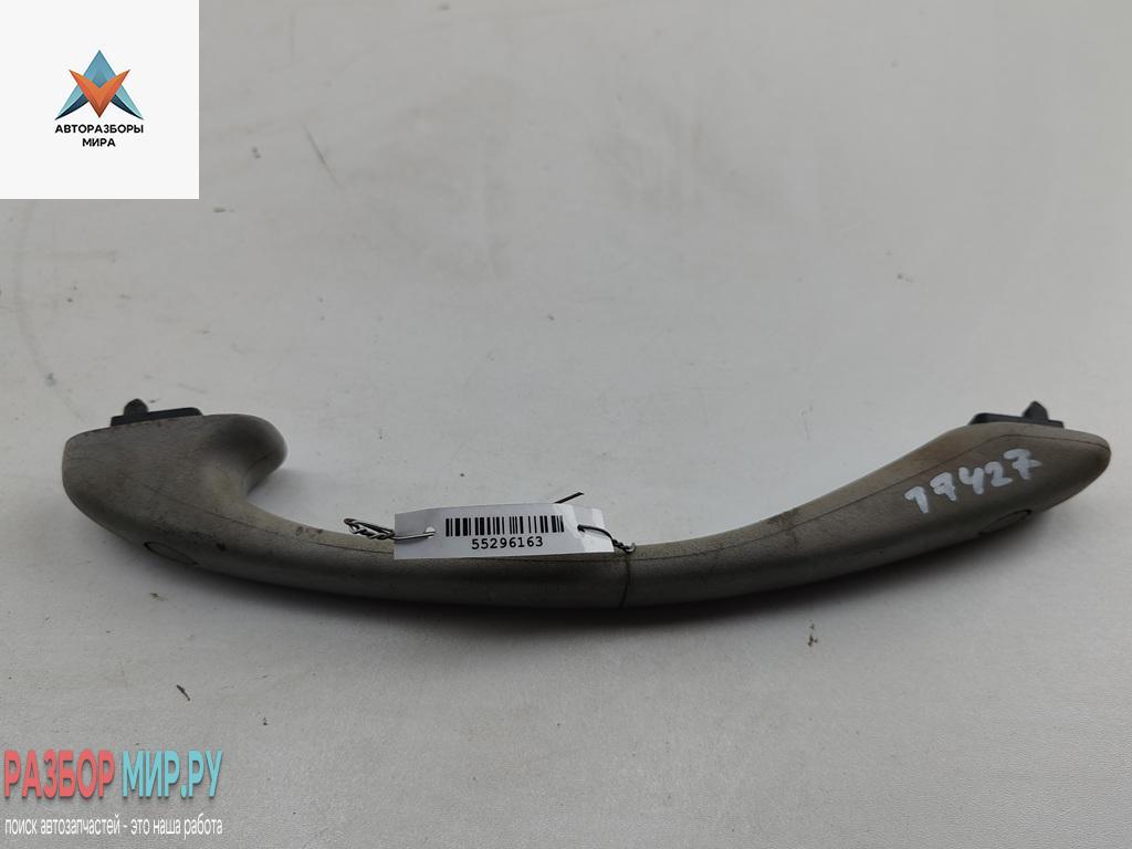 ручка внутренняя потолочная Mercedes-Benz Vito 1996, 2.3 л., бензин, МКПП, чёрный, микроавтобус - фото №1