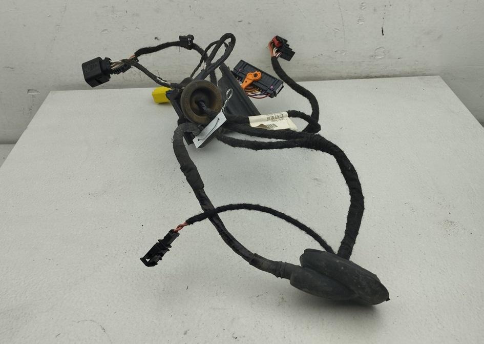 дверная проводка Volkswagen Passat B6 2005, 2.0 л., дизель, МКПП, серый, универсал, 3C1971121AE