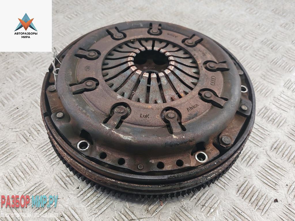 маховик Volkswagen Passat B5 1997, 1.8 л., бензин, МКПП, серый, универсал - фото №1