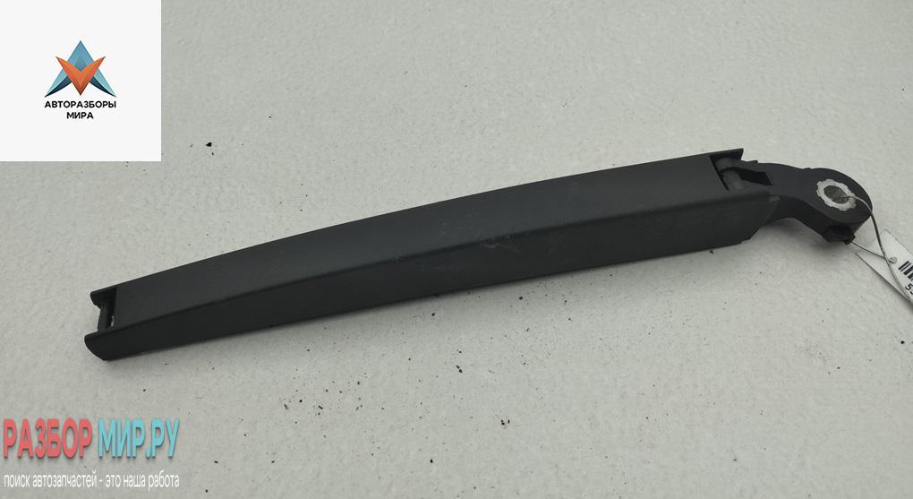 Щеткодержатель (поводок стеклоочистителя) задний Volkswagen Passat B7 2013, 2.0 л., дизель, АКПП, серый, универсал - фото №1