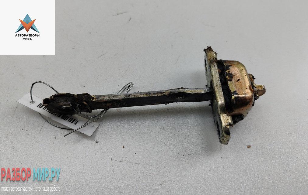 ограничитель открывания двери Volkswagen Transporter T4 1997, микроавтобус - фото №1