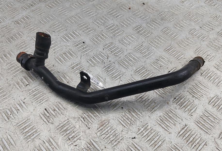 трубка охлаждающей жидкости Volkswagen Passat B5 1997, 1.8 л., бензин, МКПП, 058121065F - фото №1