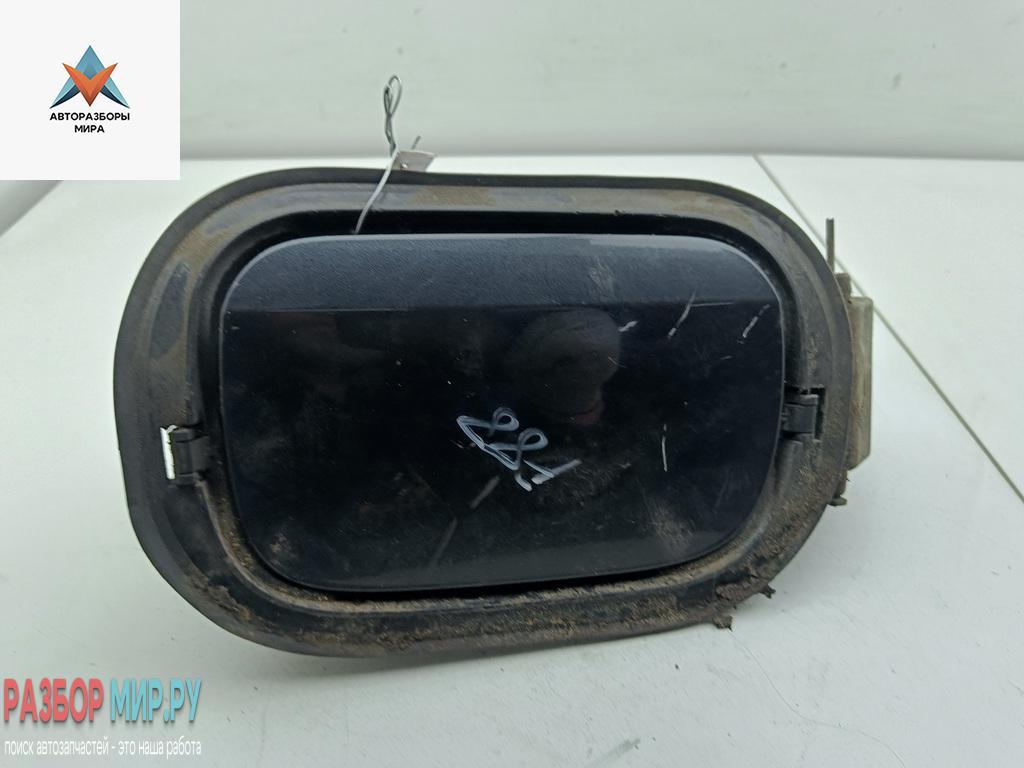 лючок топливного бака Renault Laguna 3 поколение 2008, 2.0 л., дизель, АКПП, чёрный, универсал - фото №1