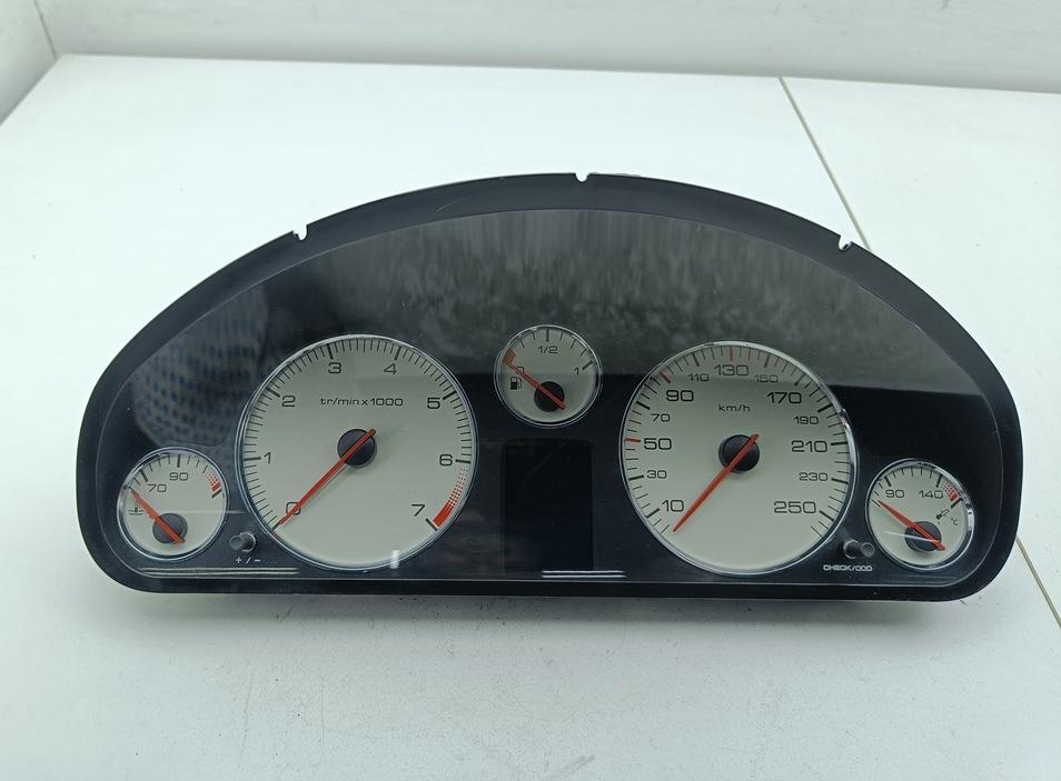 приборная панель Peugeot 407 2004, 2.2 л., бензин, МКПП, синий, седан, 9651855280