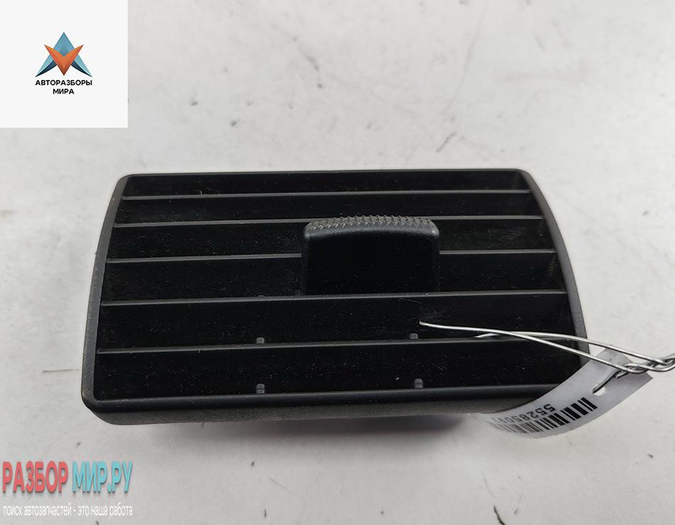 дефлектор обдува салона Ford Mondeo 3 поколение 2002, 1.8 л., бензин, МКПП, зелёный, хетчбэк 5 дв., 1S7HAD18B09ABW - фото №1