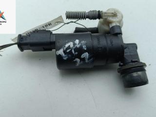 насос (моторчик) омывателя стекла Citroen Jumpy 2 поколение 2010, белый, фургон, 9684522380