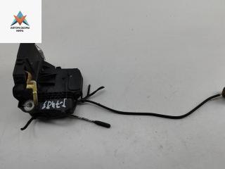 замок двери передней левой Mercedes-Benz C-Класс W203/S203/CL203 2000, 2.2 л., дизель, МКПП, серый, седан, 2037200135