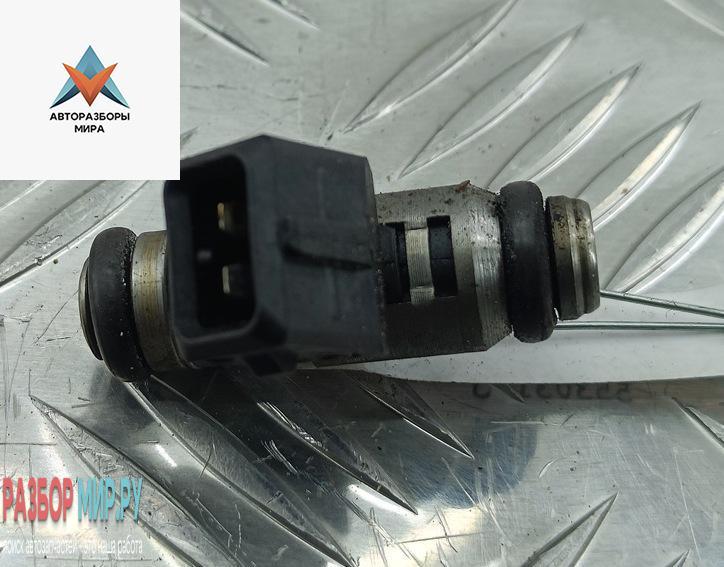 форсунка Fiat Stilo 1 поколение 2002, 1.6 л., бензин, МКПП, синий, хетчбэк 5 дв., IWP109 - фото №1