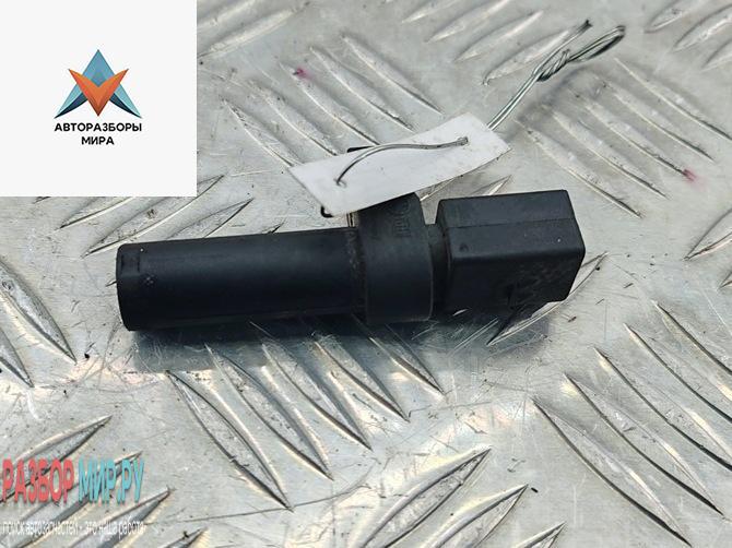 датчик коленвала Mercedes-Benz A-Класс W168 1999, 1.4 л., бензин, робот, белый, хетчбэк 5 дв., 0031532828 - фото №1