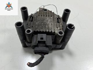 катушка зажигания Volkswagen Golf 5 поколение 2004, 1.6 л., бензин, МКПП, чёрный, хетчбэк 3 дв., 0040402003