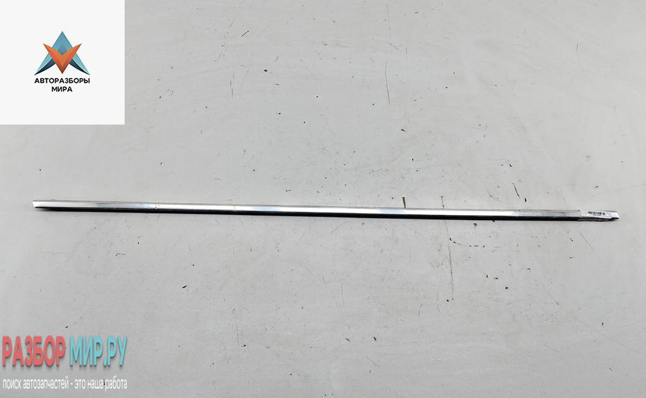 Молдинг стекла двери задней правой наружный BMW 5 серия E39 1998, 2.0 л., бензин, МКПП, серый, седан - фото №1