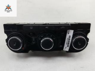 блок управления печки / климат-контроля Skoda Yeti 1 поколение 2010, 2.0 л., дизель, МКПП, коричневый, внедорожник 5 дв., 3T0820047P