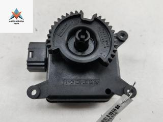 моторчик заслонки печки Skoda Fabia 2 поколение (5J) 2009, 1.2 л., бензин, МКПП, серый, хетчбэк 5 дв., 309368201