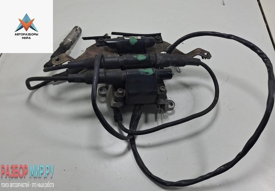 катушка зажигания Audi A4 B5 1997, 2.6 л., бензин, МКПП, серый, универсал - фото №1