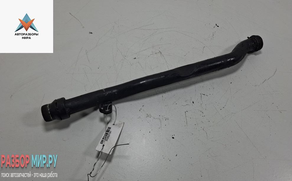 трубка охлаждающей жидкости Audi A4 B5 1997, 2.6 л., бензин, МКПП - фото №1