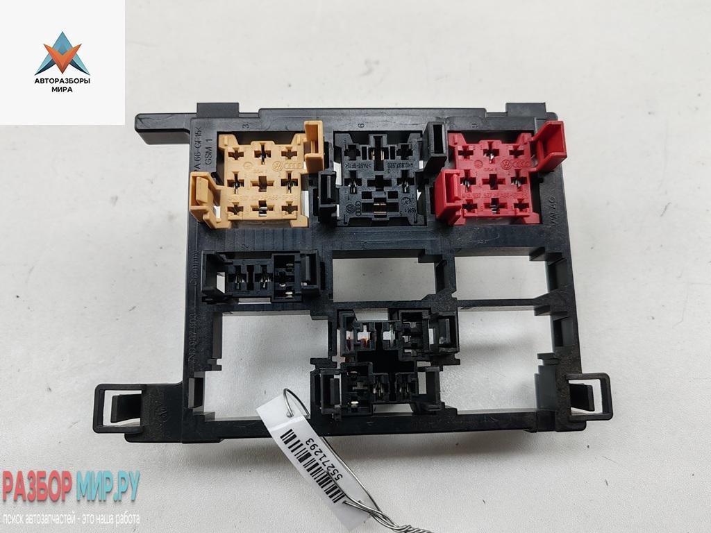 блок реле Skoda Yeti 1 поколение 2010, 2.0 л., дизель, МКПП, коричневый, внедорожник 5 дв., 7N0937503 - фото №1