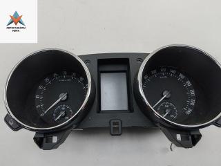 приборная панель Skoda Yeti 1 поколение 2010, 2.0 л., дизель, МКПП, коричневый, внедорожник 5 дв., 5L0920800E