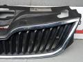решетка радиатора Skoda Rapid 1 поколение 2014, 1.6 л., дизель, МКПП, хетчбэк 5 дв. - фото №2