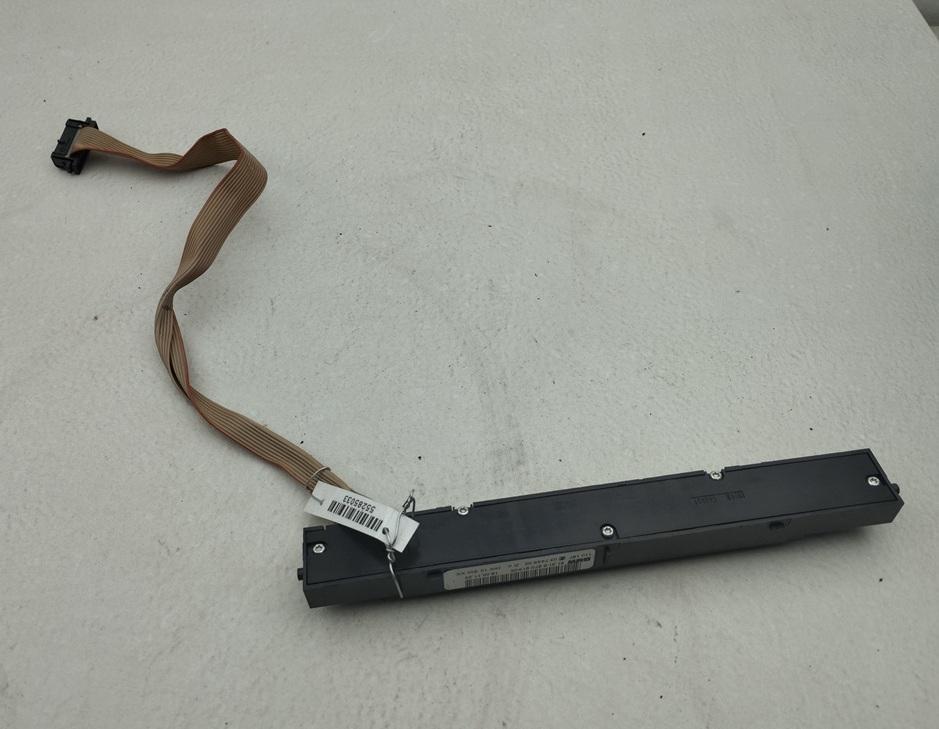 кнопка (выключатель) BMW 3 E90/E91/E92/E93 2011, 2.0 л., дизель, МКПП, чёрный, универсал, 6970913