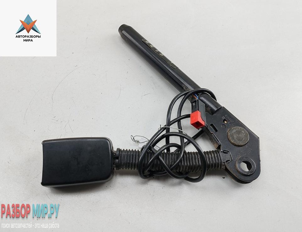 замок ремня безопасности Ford Focus 1 поколение 1999, 1.6 л., i, бензин, МКПП, синий, универсал, T4X9A5099 - фото №1