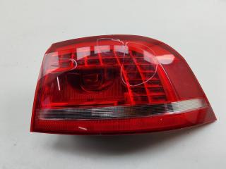 фонарь задний правый Volkswagen Passat B7 2013, 2.0 л., дизель, АКПП, серый, универсал, 3AF945208B