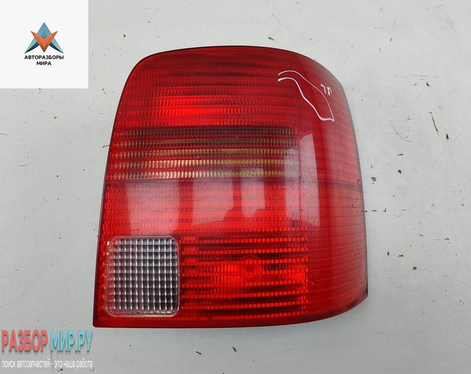фонарь задний правый Volkswagen Passat B5 1997, 1.6 л., бензин, МКПП, синий, универсал, 3B9945112F - фото №1