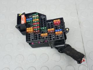 блок предохранителей Volkswagen Touareg 2 поколение 2011, 3.0 л., V6 TDI, дизель, АКПП, внедорожник 5 дв., 7P0941828B