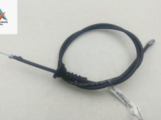 трос капота BMW 3 серия E90/E91/E92/E93 2005, 2.0 л., бензин, МКПП, чёрный, универсал, 7060529