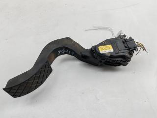 педаль Audi A6 C5 1999, 2.4 л., бензин, АКПП, зелёный, универсал, 8D1723523A